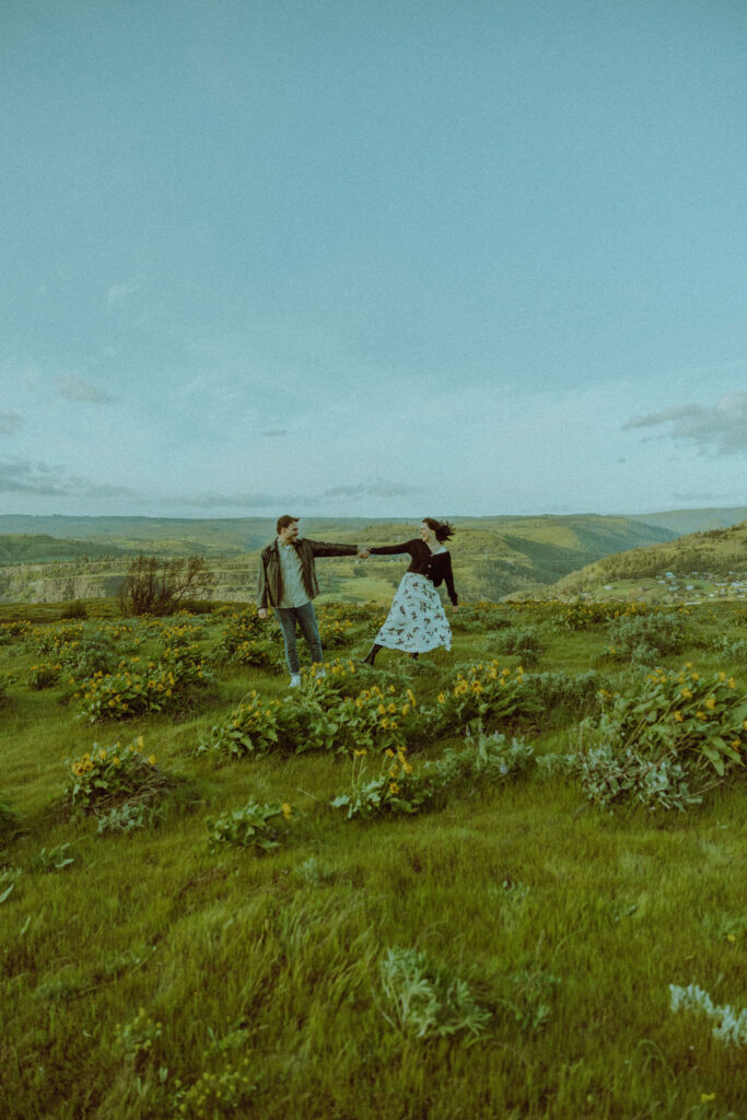 engaged couple at their oregon engagement session on the gorge