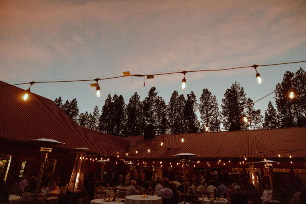 sunset at a wedding reception in sunriver oregon