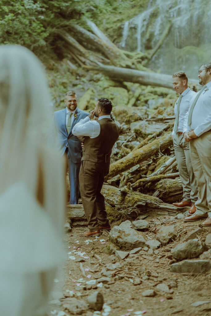 proxy falls elopement ceremony in bend oregon