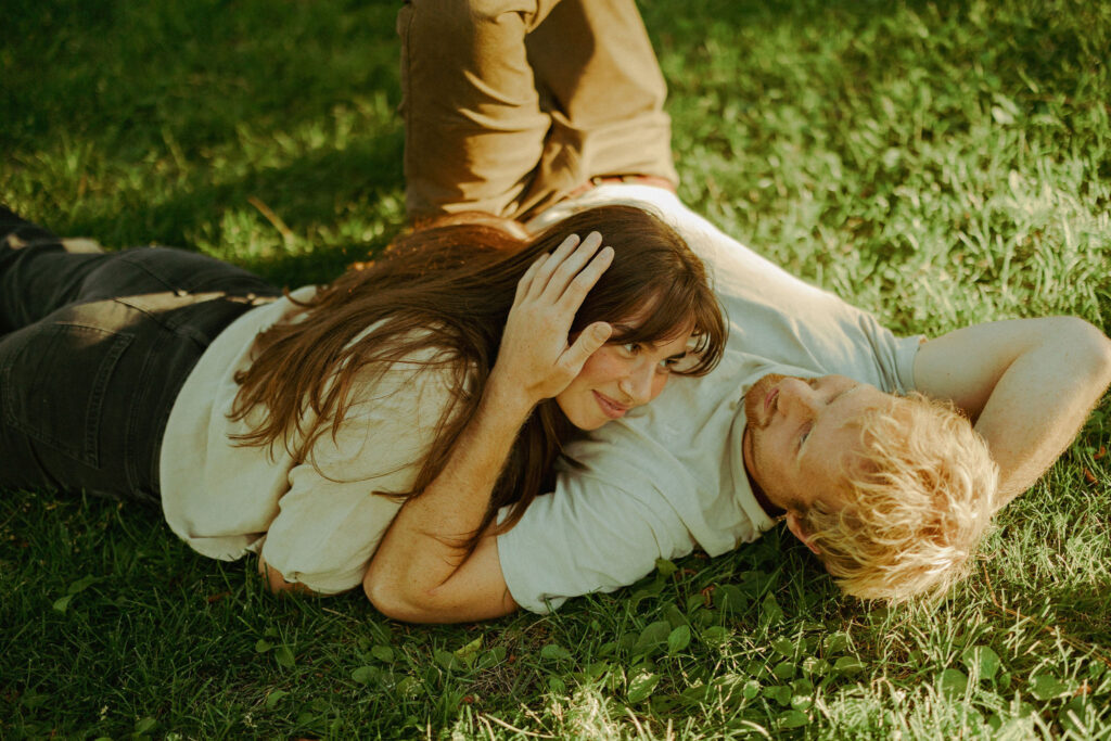 bend oregon engagement photoshoot