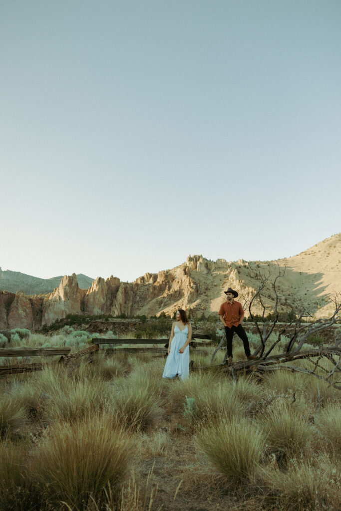 engagement photos at smith rock in oregon