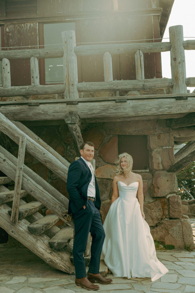 elopement portraits at watchman tower crater lake oregon 