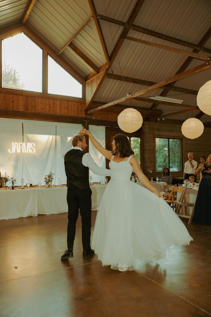 first dance as husband and wife at mt pisgah arboretum wedding in oregon 